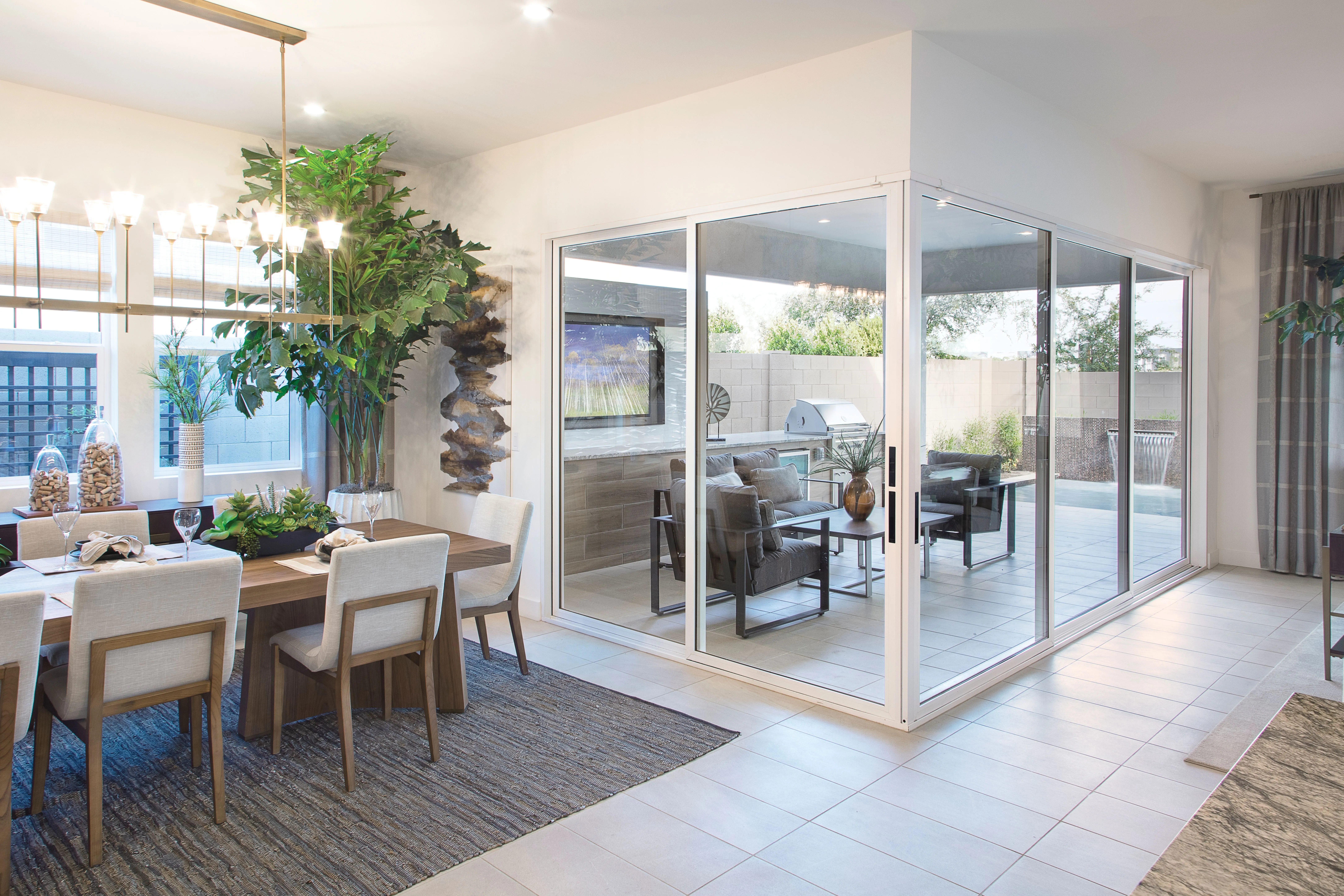 VX350 Moving Glass Walls window